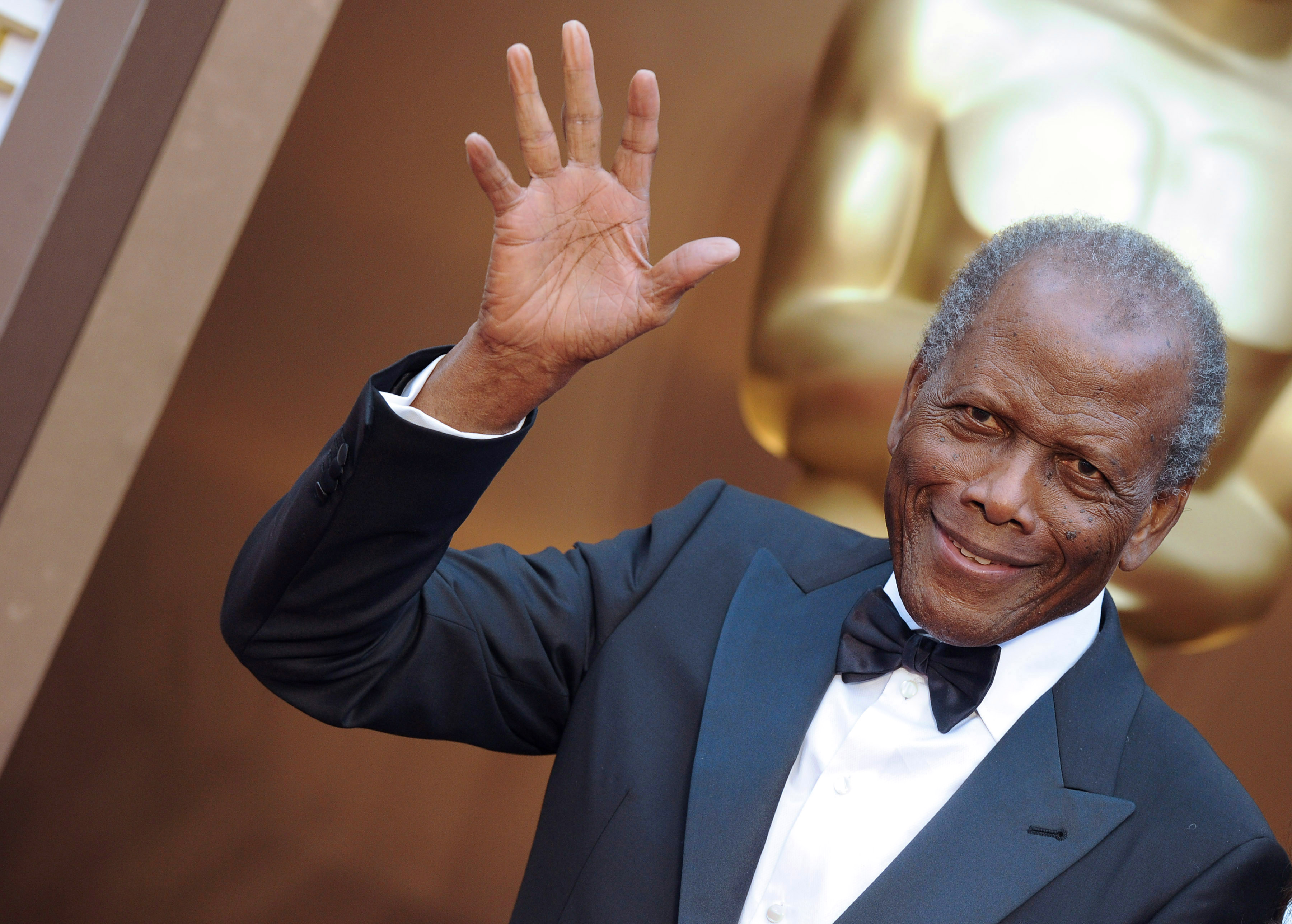 Trail blazing activist and Oscar award winning actor, Sidney Poitier has died at the age of 94. More on this story inside.