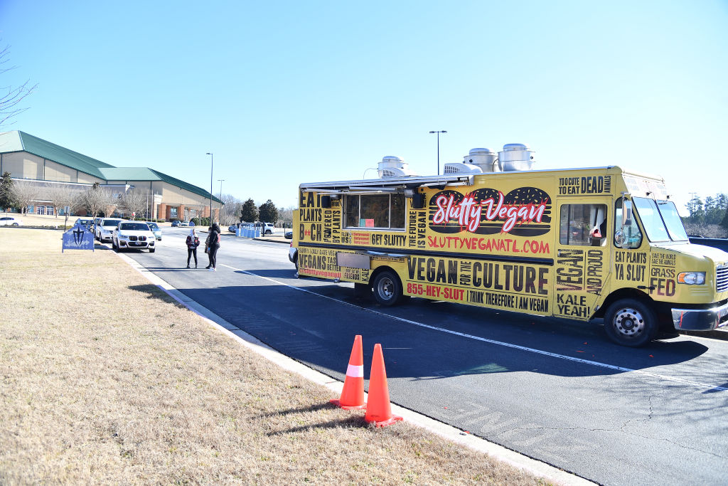 Pastor Jamal Bryant Joins PETA To Fight Food Deserts