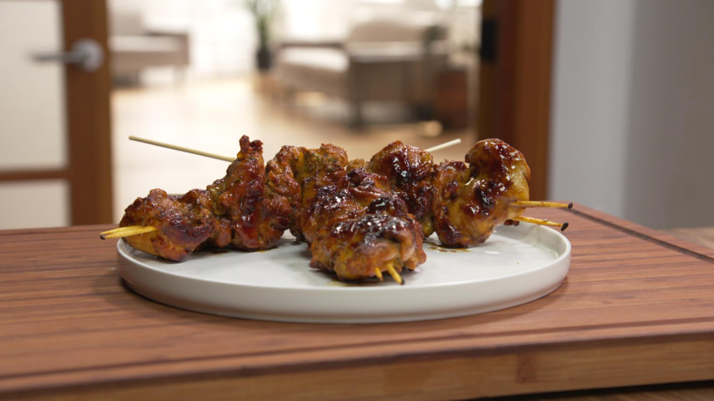 Just Eats 524 - Marinated Chicken Pincho Skewers recipe