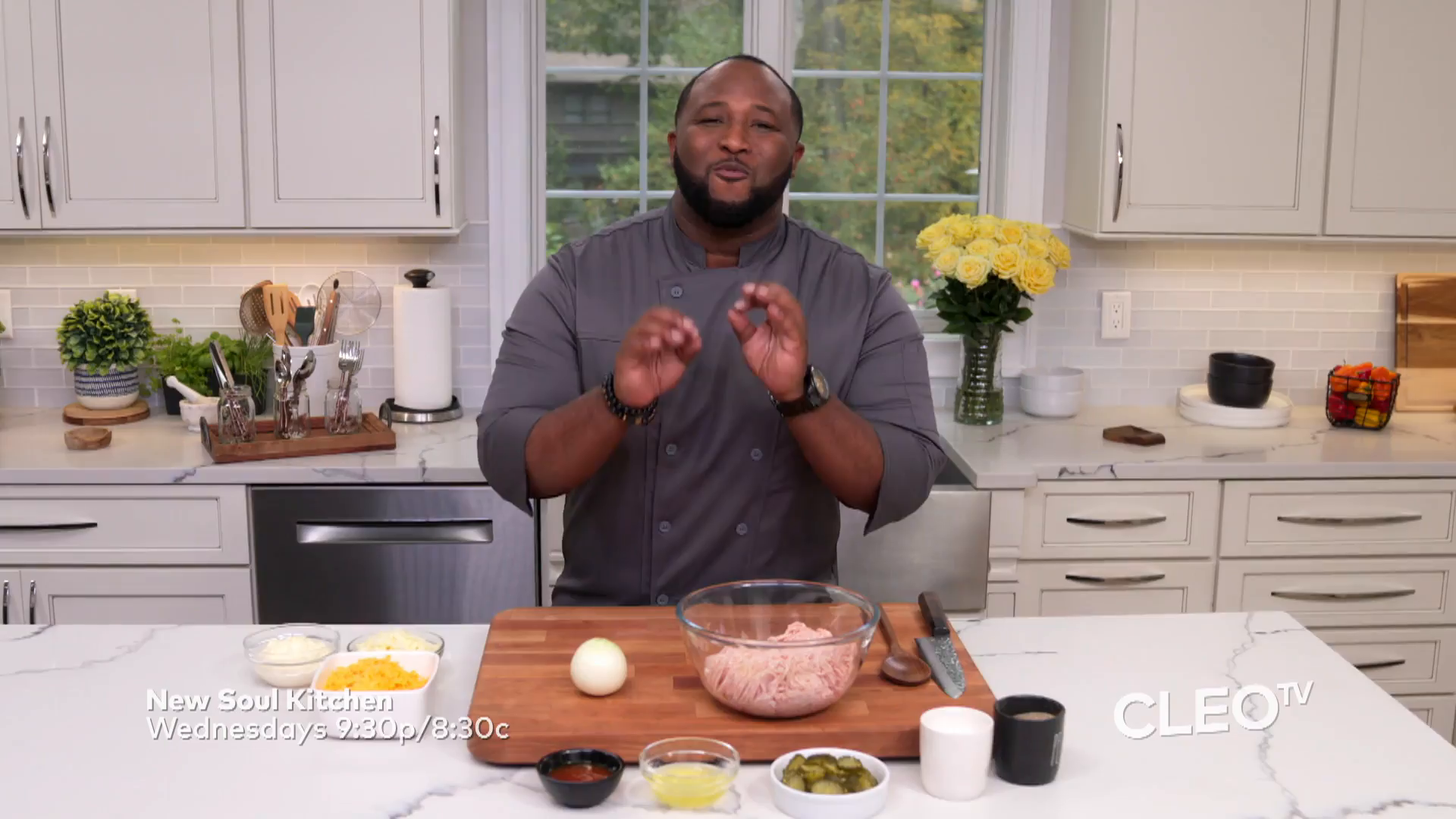 Chicken Cheeseburger Eggrolls | New Soul Kitchen